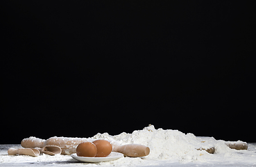 Image showing eggs, white wheat flour