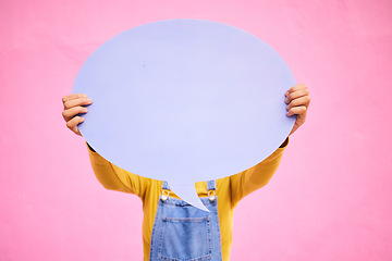 Image showing Hands, speech bubble and quote on social media, mockup or opinion, review and space for feedback or advertising on pink background. Studio, dialogue and communication sign or banner for a chat