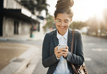 Image showing Business, road and woman with a cellphone, typing and travel with internet connection, mobile app and smile. Female person, outdoor and happy employee with a smartphone, social media and happiness