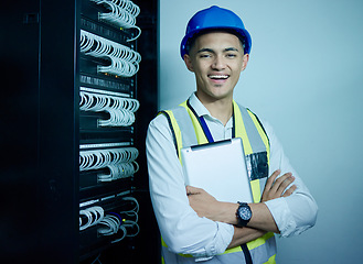 Image showing Engineering, portrait and man with tablet in server room for network maintenance, programming code or electrical cables. Happy IT technician with digital technology in data center for database backup