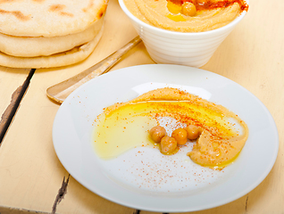 Image showing Hummus with pita bread