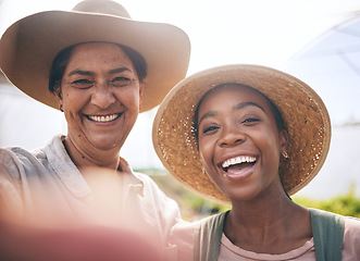 Image showing Farming, smile and selfie of women in greenhouse, sustainable small business and agriculture. Portrait of happy friends at vegetable farm, diversity and growth in summer with agro entrepreneurship.