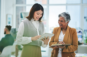 Image showing Internship, tablet or happy woman with mentor in discussion with notebook for news, business info or advice. Teamwork, laughing or Asian worker talking or learning data analytics in digital agency