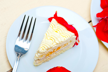 Image showing whipped cream mango cake