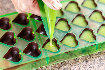 Image showing Making homemade praline