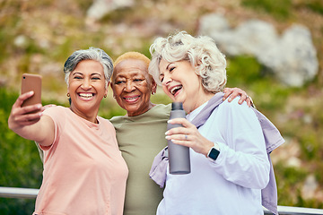 Image showing Senior women, fitness or selfie of people on social media together for outdoor exercise in retirement. Photo, diversity or happy elderly friends hiking to take pictures on break in training in park