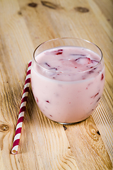 Image showing milk with strawberries