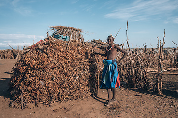 Image showing man from the African tribe Dasanesh, Omorate, Omo Valley, Ethiopia