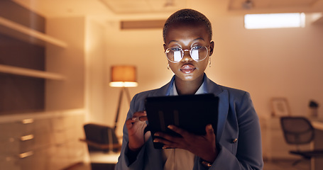 Image showing Tablet, night reading business woman with glasses for social media marketing, digital analytics or website review in office. Manager, entrepreneur or black woman check online international b2b email