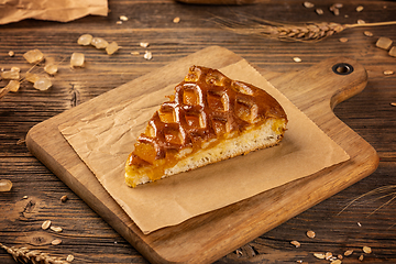 Image showing Slice of apricot shortcrust pie