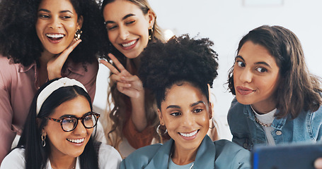 Image showing Happy, phone or employees take a group selfie at work on lunch break for team building in an office room. Smile, teamwork or excited marketing team take pictures for social media at a startup company