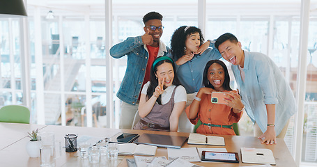 Image showing Smile, friends and selfie with business people and phone for teamwork, diversity and support. Social media, community and technology with employee in startup for internet, creative and networking