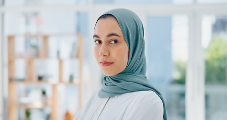 Image showing Creative muslim woman, face and smile in hijab with vision, career ambition or focus for startup at the office. Portrait of confident islamic woman employee designer smiling with scarf at workplace