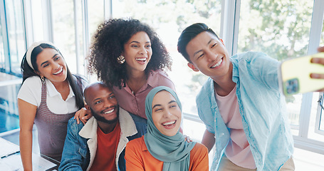 Image showing Phone, team building or happy employees take a selfie in an office room at work for social media on a break. Smile, friends or fun colleagues with pride, diversity or motivation taking group pictures