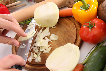 Image showing cutting onion