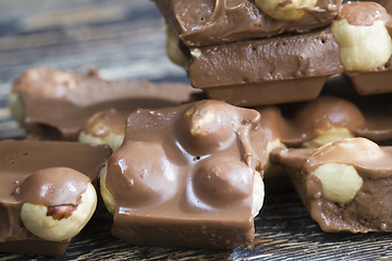 Image showing hazelnuts with chocolate