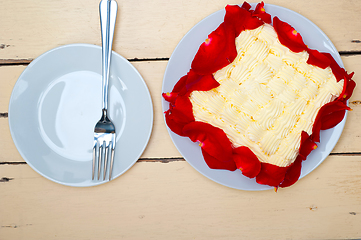 Image showing whipped cream mango cake