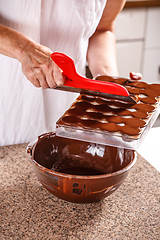 Image showing Making chocolate candies