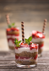 Image showing Yogurt parfait