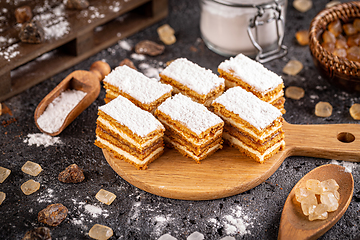 Image showing Homemade small layered bites cake