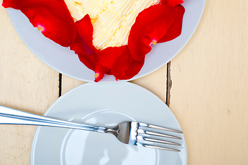 Image showing whipped cream mango cake