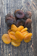 Image showing dried apricot