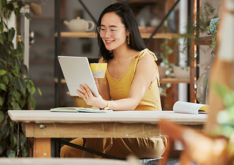 Image showing Thinking, smile and tablet with of asian woman on coffee break in startup for management, planning and research. Idea, vision and creative with small business owner for branding, agenda or web design