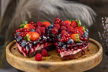 Image showing Chocolate cake with cream