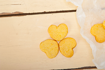 Image showing heart shaped shortbread valentine cookies