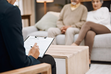 Image showing Marriage couple, psychologist and sofa in therapy consultation for support, mental health or problem help. Counseling advice, family therapist and psychology trust, divorce checklist or assessment