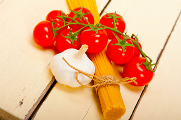 Image showing Italian basic pasta ingredients