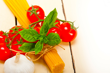 Image showing Italian basic pasta ingredients