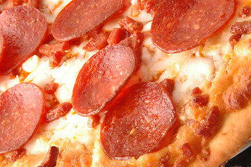 Image showing pepperoni pie 591