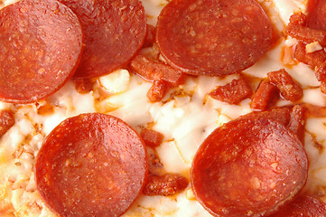 Image showing pepperoni pie 594