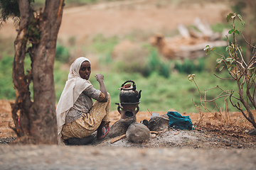 Image showing women preparing bunna coffee, Ethiopia