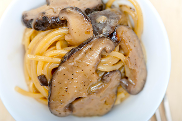 Image showing Italian spaghetti pasta and mushrooms