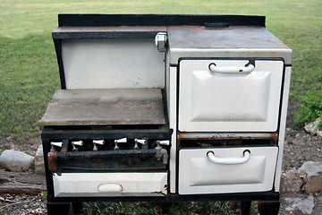 Image showing Old Stove