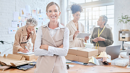 Image showing Collaboration, e commerce delivery box or manager happy for retail package, product sales or stock export. Logistic courier shipping, diversity women and senior fashion designer in supply chain store