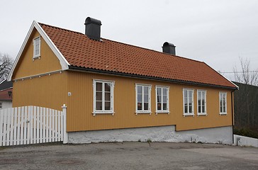 Image showing wooden house. 