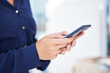 Image showing Closeup, business and woman with smartphone, fintech and typing for social media, connection and communication. Zoom, female and cellphone for online reading, searching website and internet research