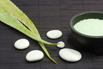 Image showing Aloe vera bath pearls