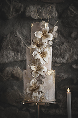 Image showing Wedding cake with flowers