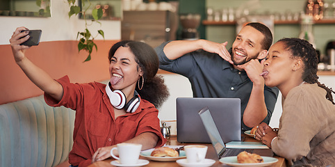 Image showing Smile, funny and selfie with friends in coffee shop for lunch break, social media and food blog. Technology, internet and diversity with group of people in cafe for live streaming, comedy and reunion