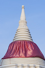 Image showing White cheddi with pink cloth