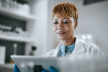 Image showing Tablet, science and black woman in lab for research, medical report and experiment results. Medicine, healthcare and scientist with digital tech for analysis, biotechnology study and pharmaceuticals