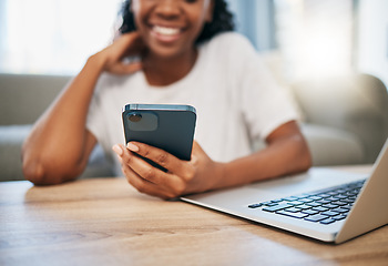 Image showing Black woman, student hand or phone for internet research, search or networking for university project. Education, digital or girl on smartphone. typing for communication, social media or reading blog