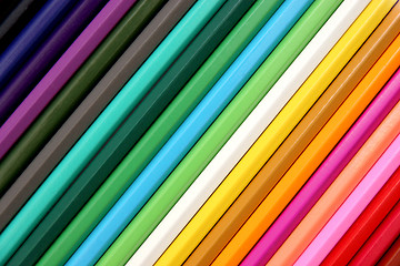 Image showing colored pencils 