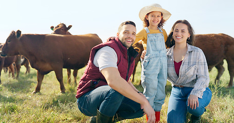 Image showing Farm, portrait and family bonding in nature, looking at animals and learning about livestock. Farming, agriculture and farmer parents bonding with girl on sustainable cattle business, relax and happy