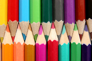 Image showing colored pencils 