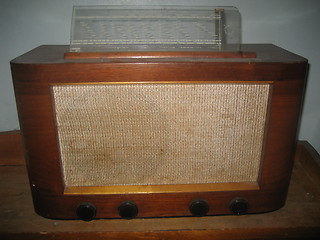 Image showing Old radio